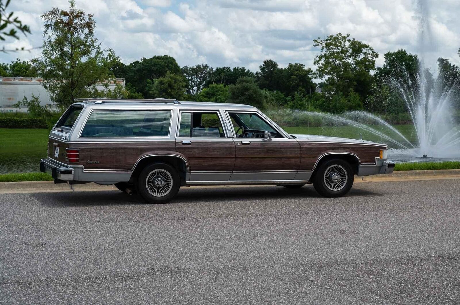 Mercury-Grand-Marquis-1987-37