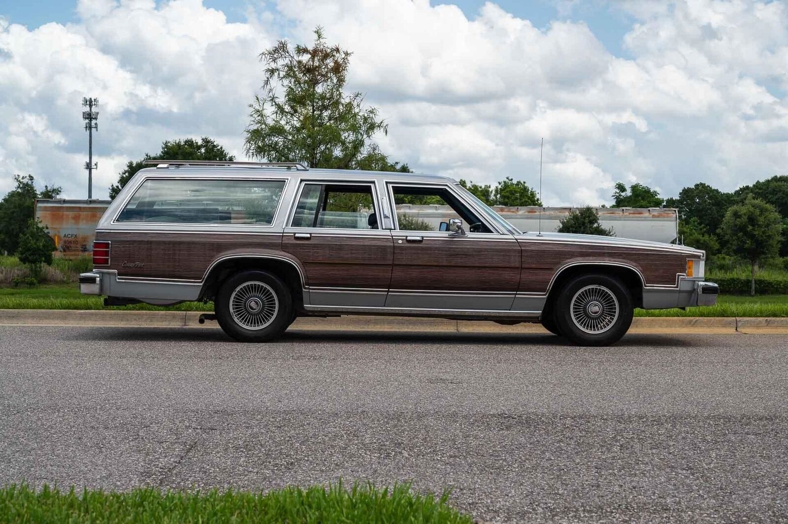 Mercury-Grand-Marquis-1987-38