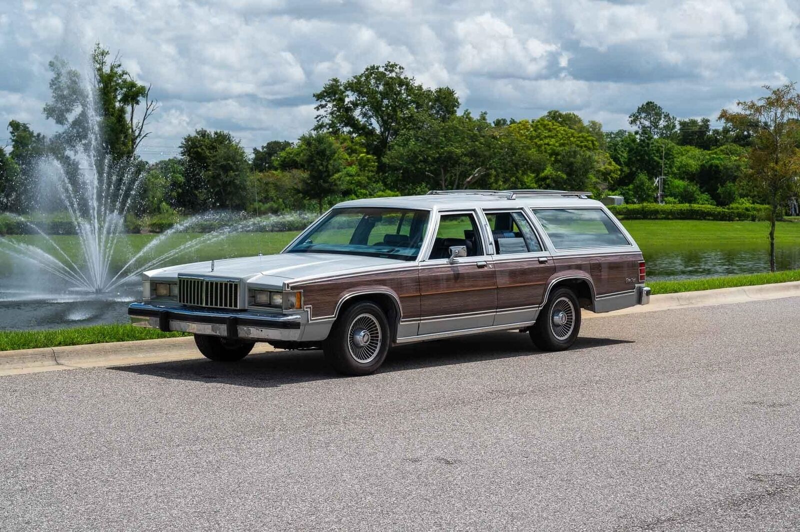 Mercury Grand Marquis  1987