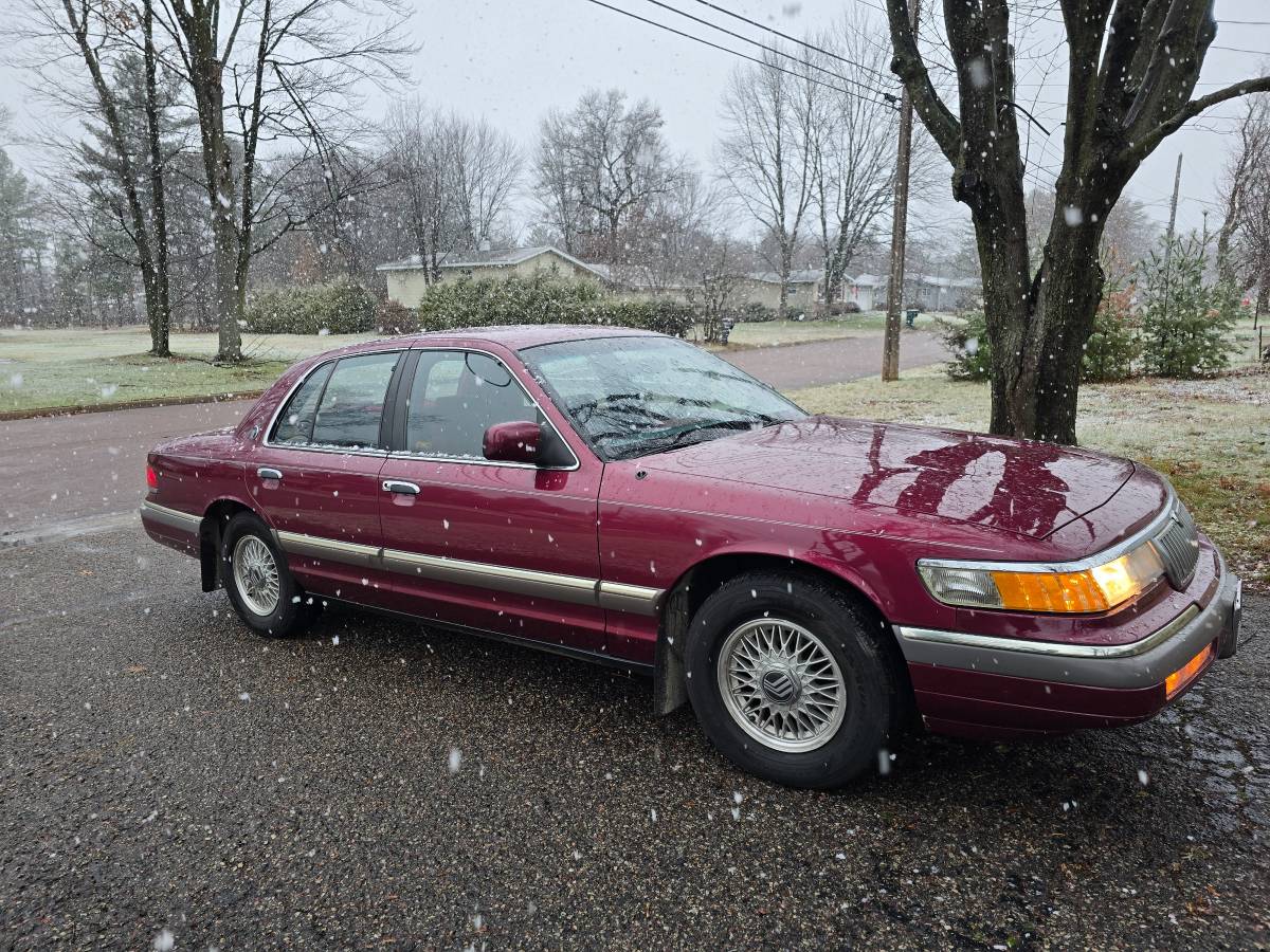 Mercury-Grand-marquis-1992-14