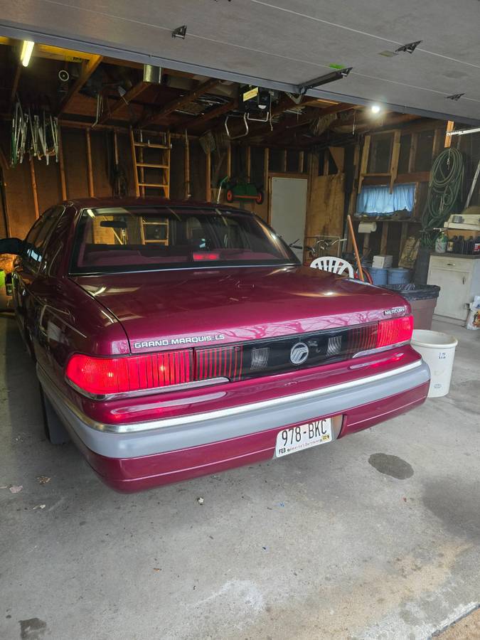 Mercury-Grand-marquis-1992-2