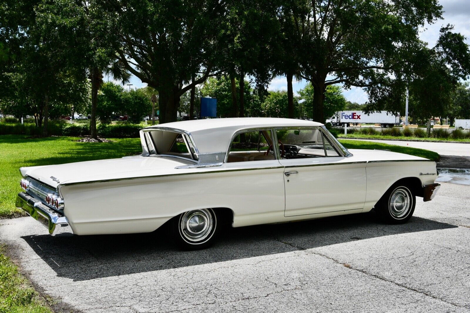 Mercury-Monterey-Berline-1963-10