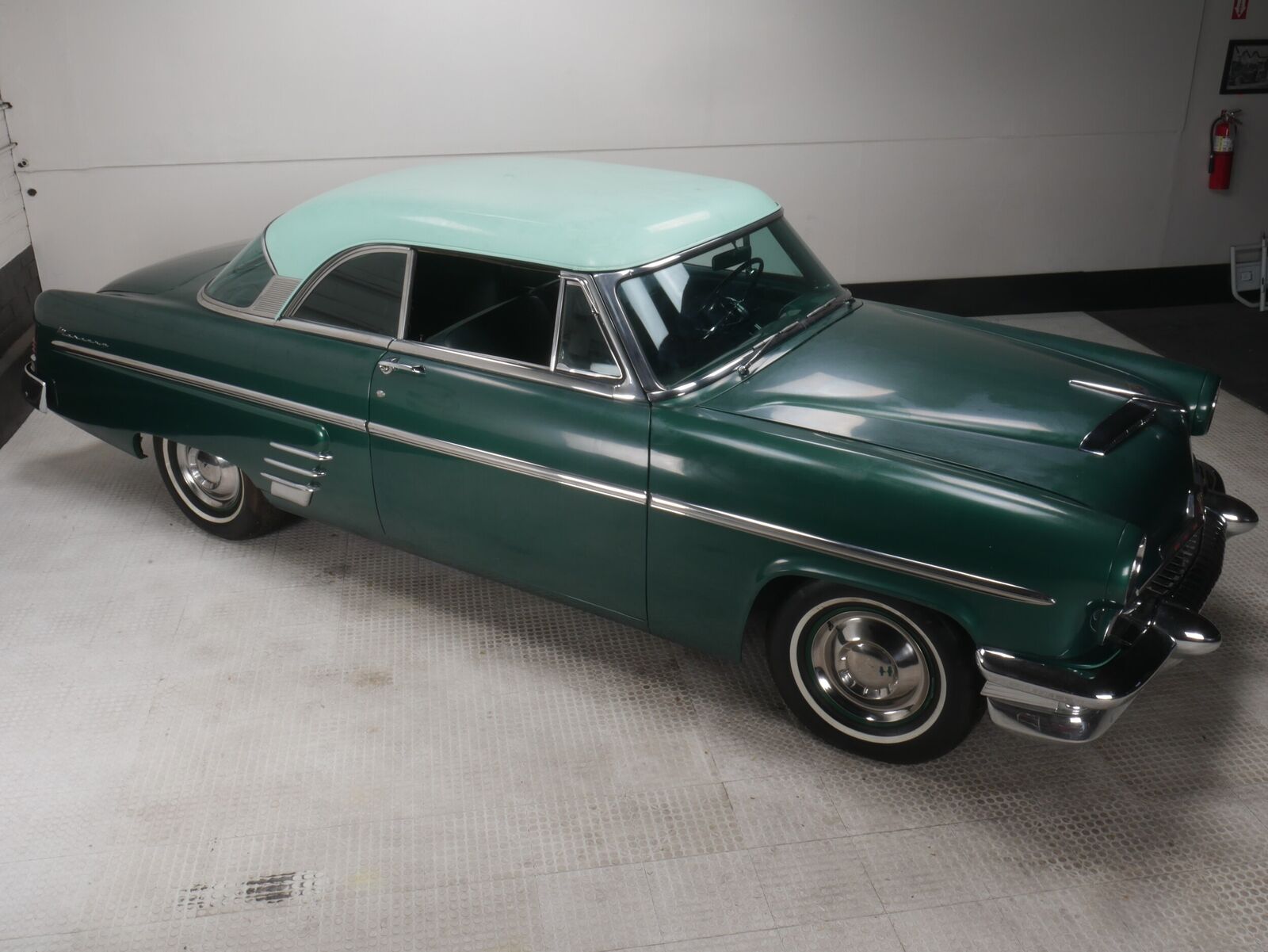 Mercury-Monterey-Coupe-1954-1