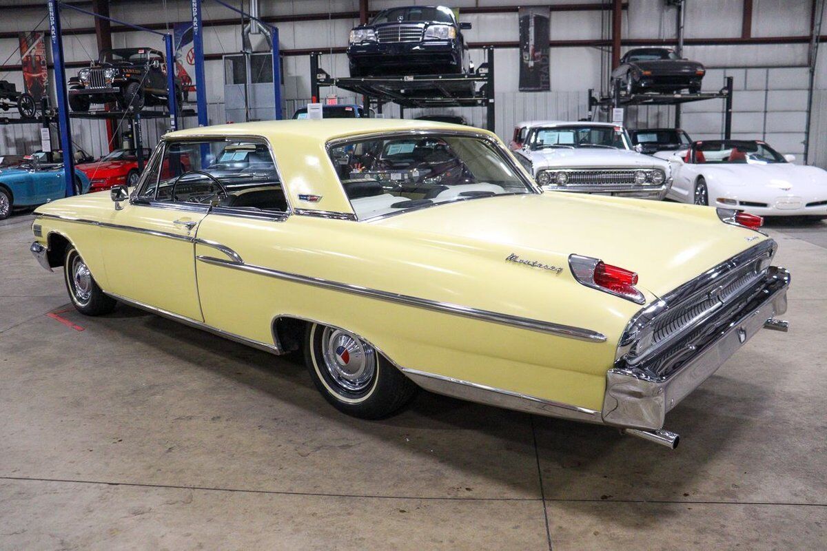 Mercury-Monterey-Coupe-1962-4