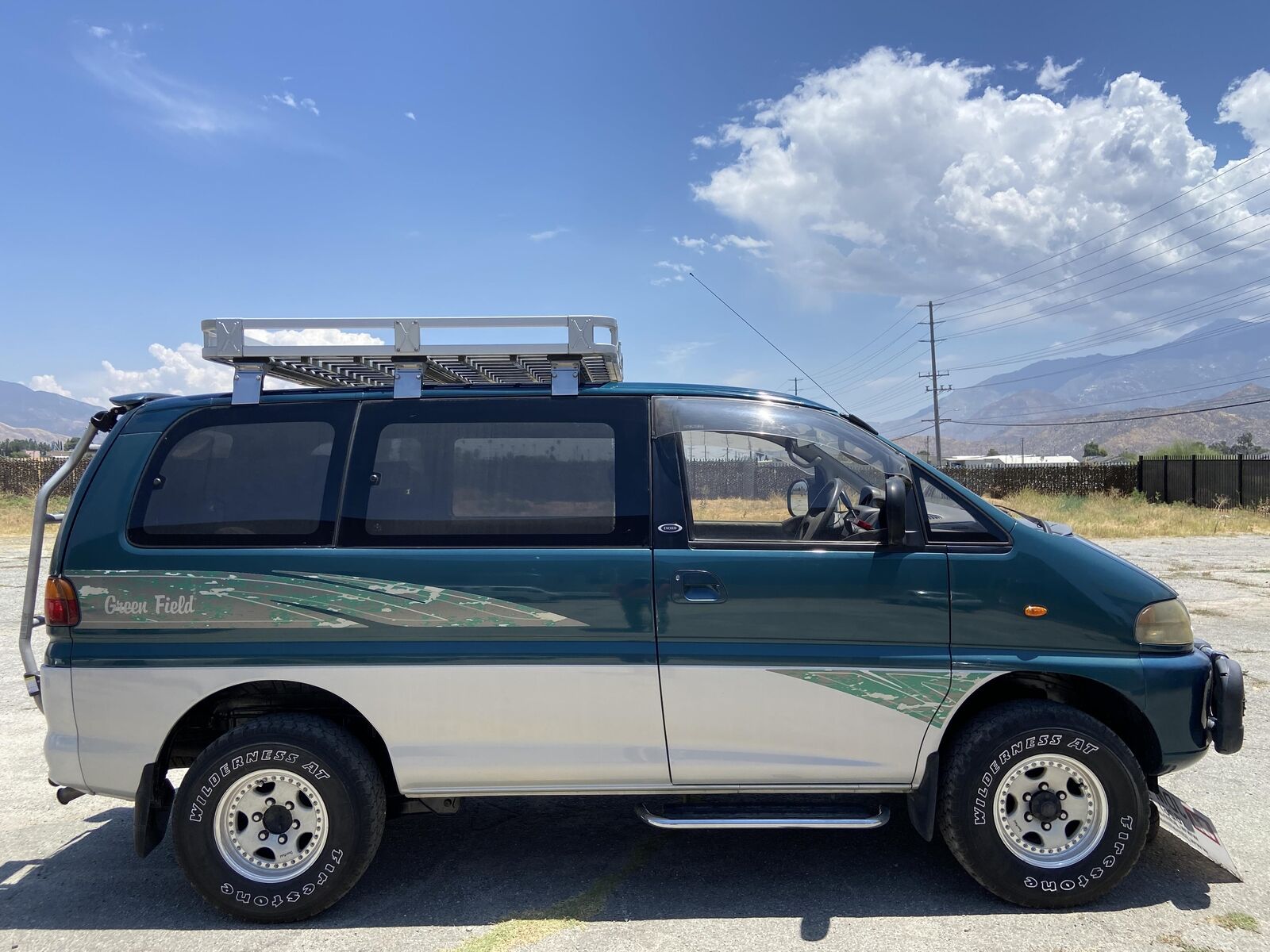 Mitsubishi-Fuso-Delica-Van-1995-17