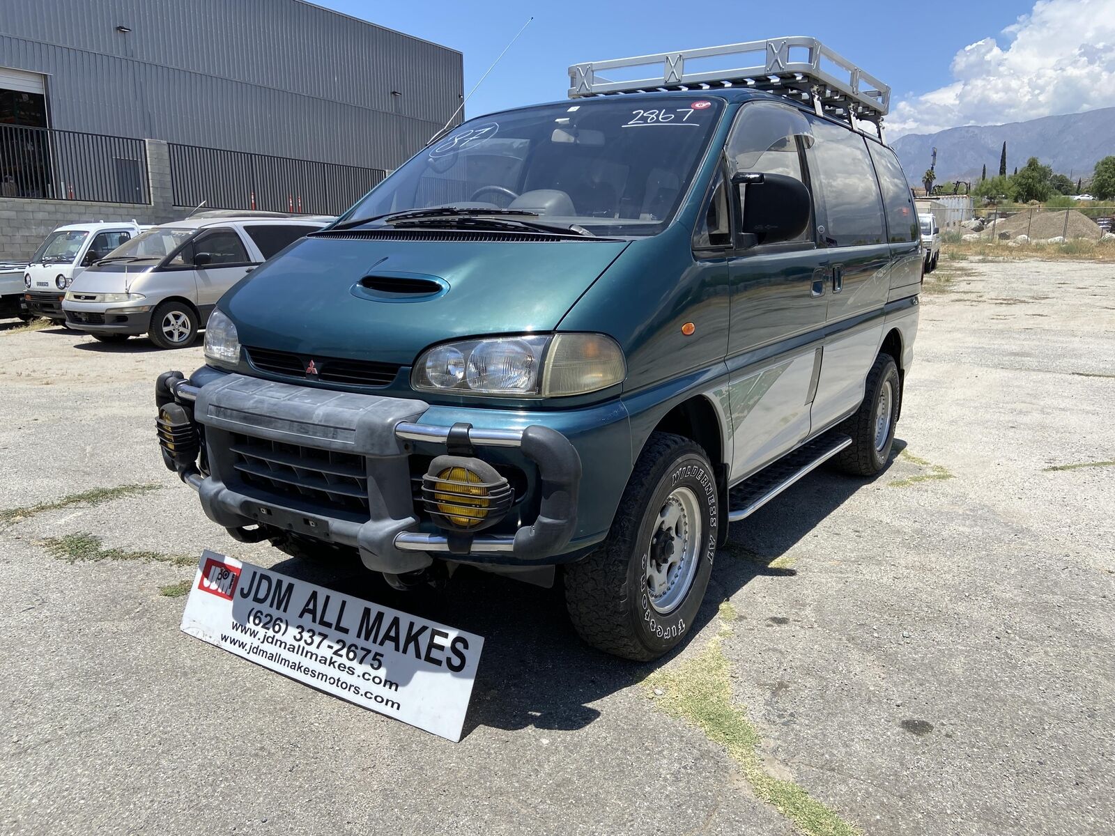 Mitsubishi-Fuso-Delica-Van-1995-4