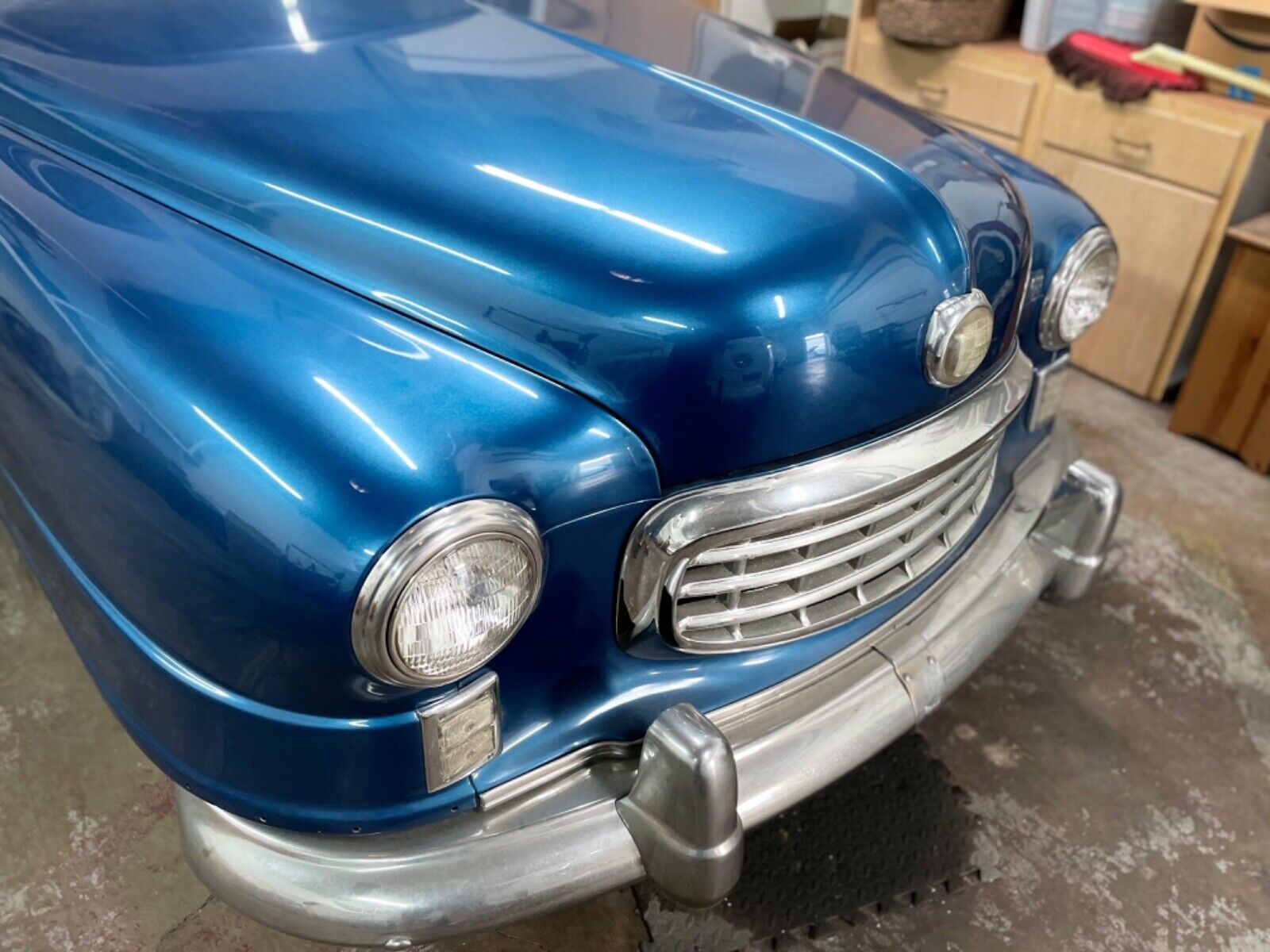 Nash-Ambassador-Super-Airflyte-Two-Door-California-Rar-Coupe-1950-3