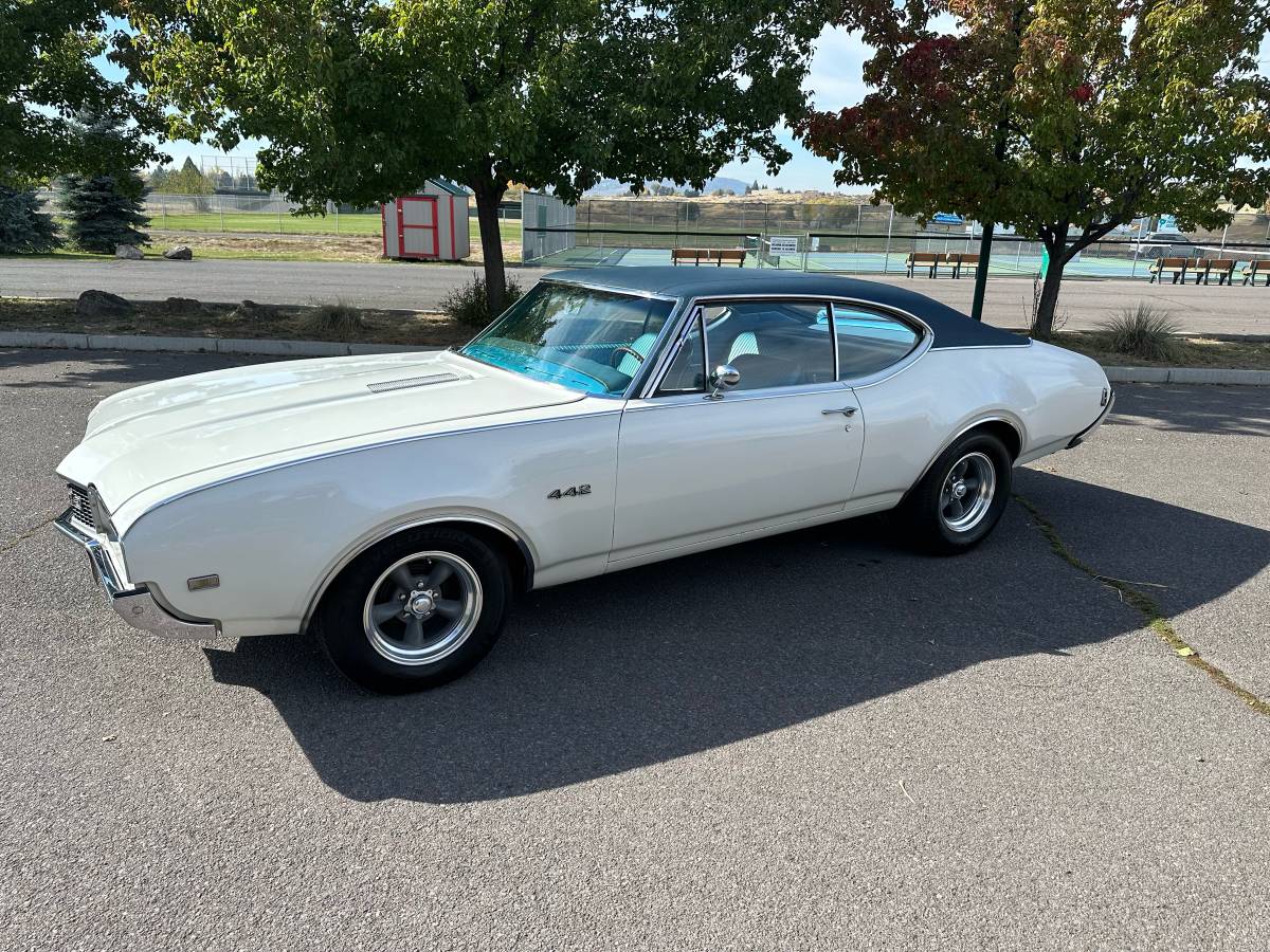 Oldsmobile-442-1968-2