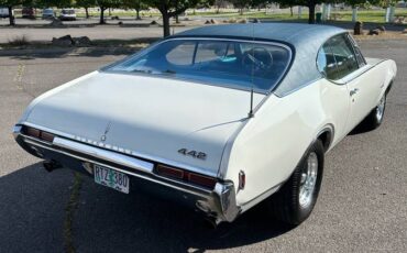 Oldsmobile-442-1968-4