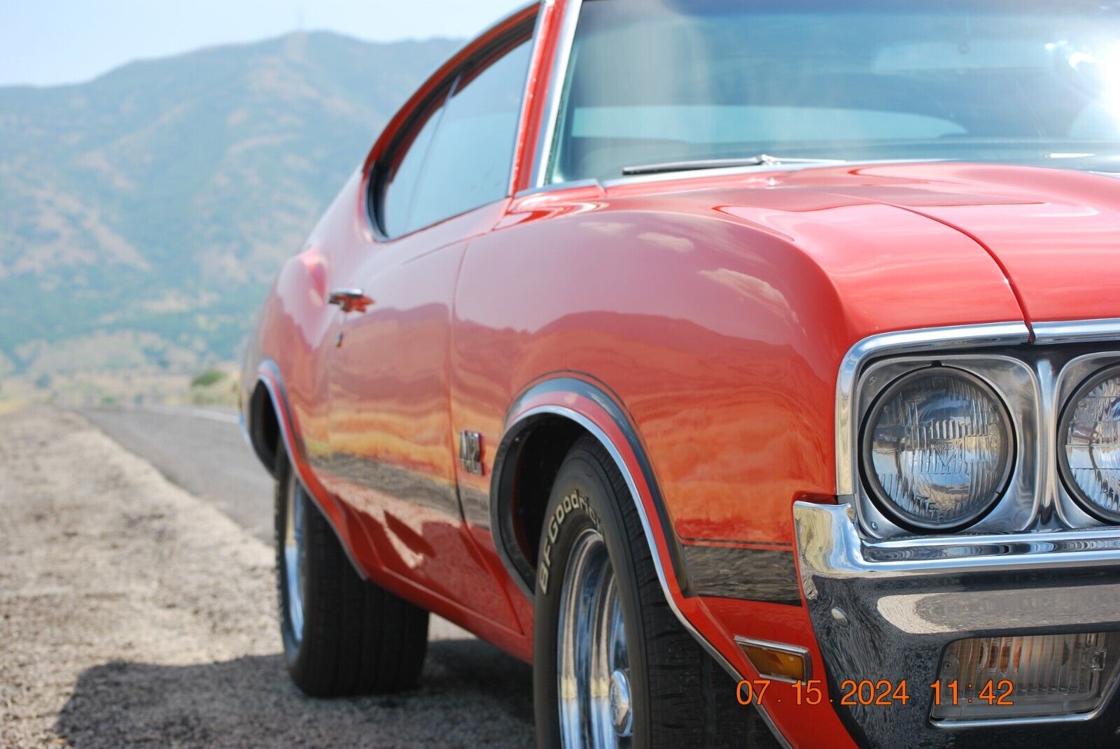 Oldsmobile 442  year1}