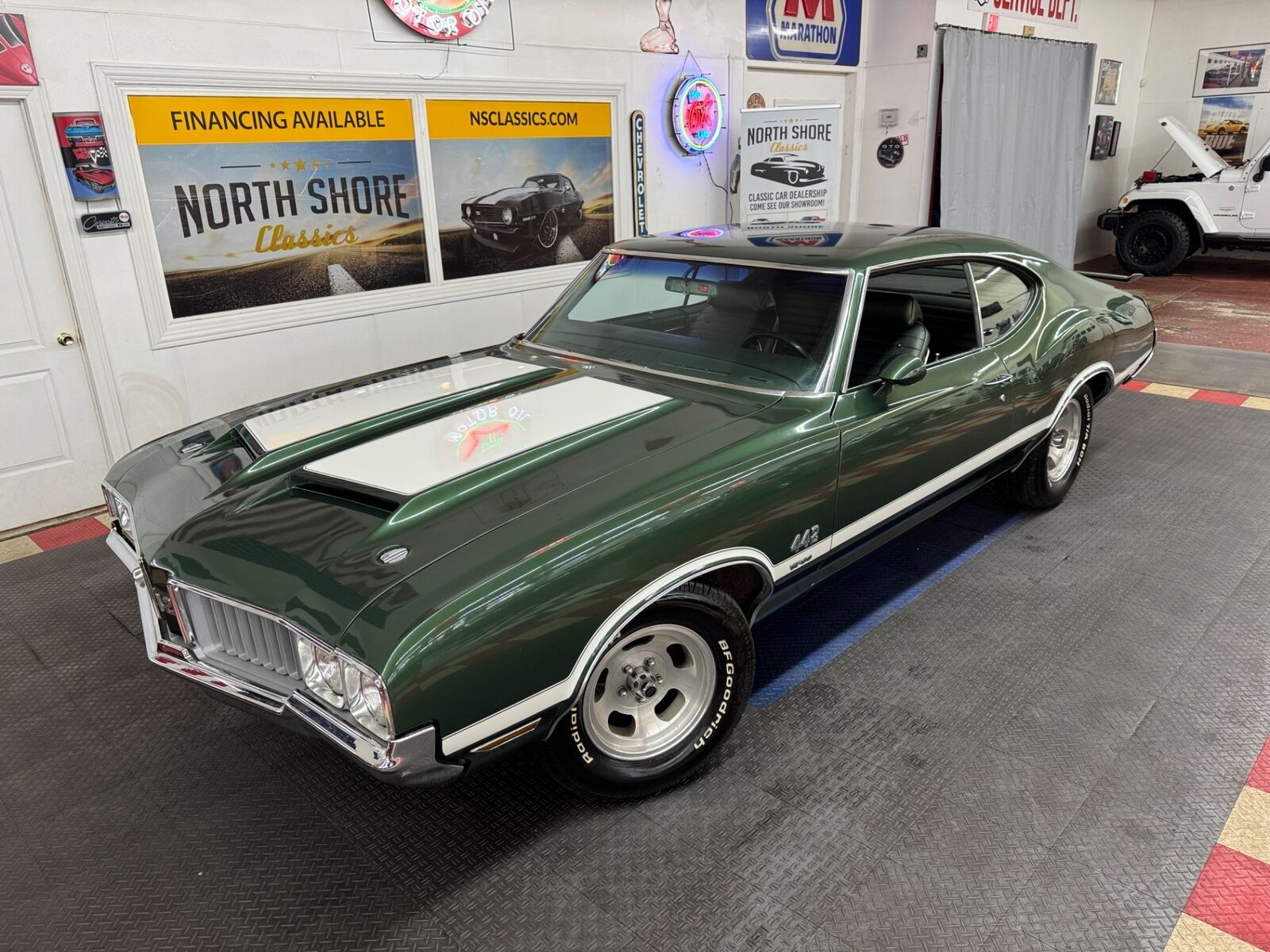 Oldsmobile 442  year1}