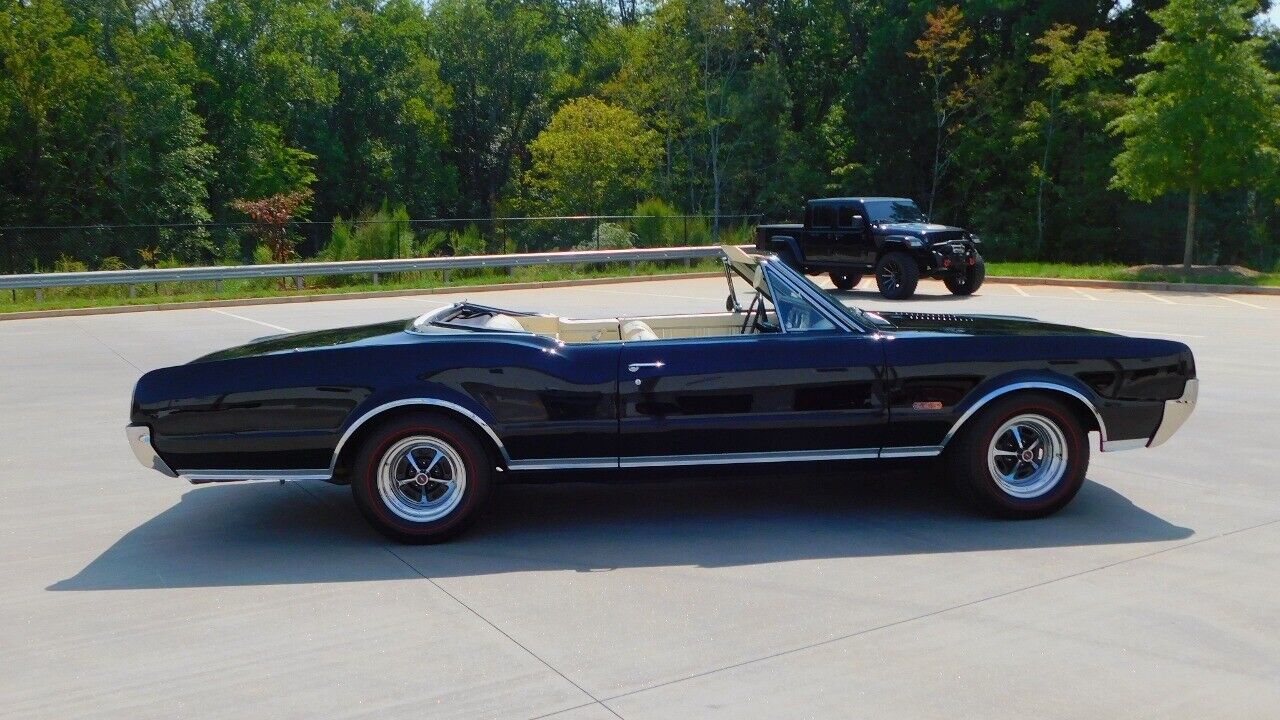 Oldsmobile-442-Cabriolet-1967-3