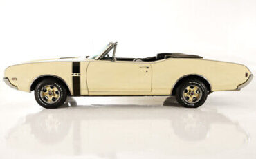 Oldsmobile-442-Cabriolet-1968-9