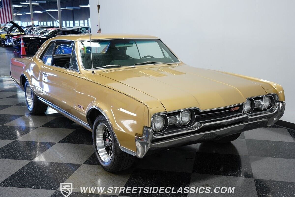 Oldsmobile-442-Coupe-1967-14