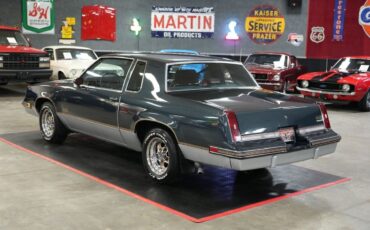 Oldsmobile-442-Coupe-1986-3