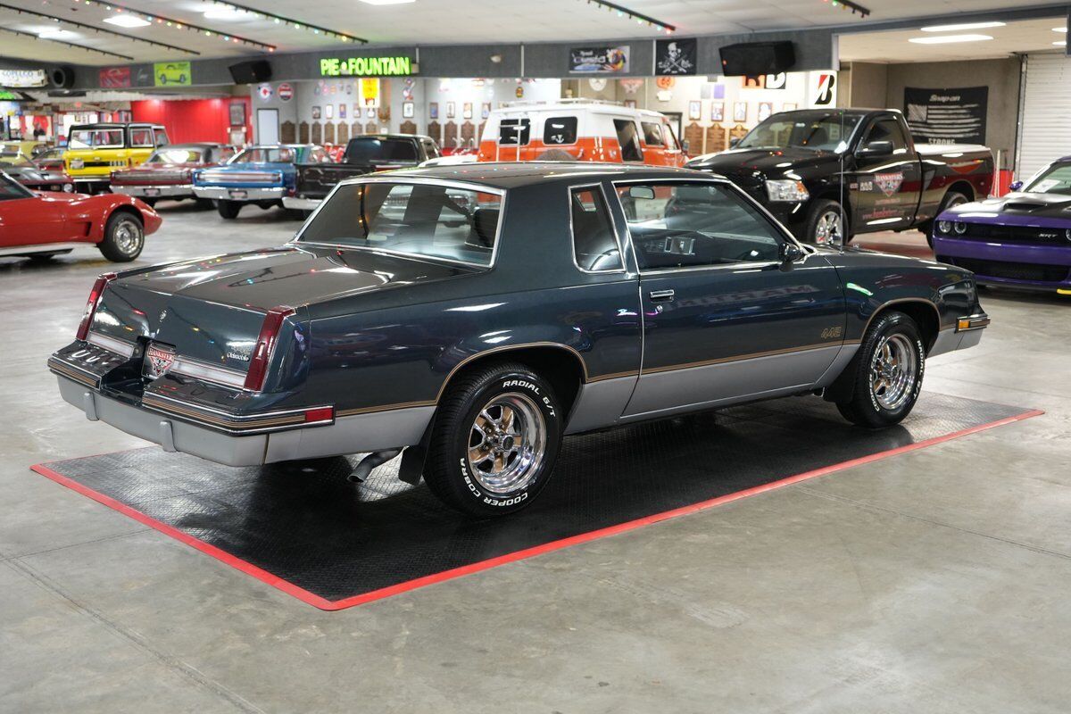 Oldsmobile-442-Coupe-1986-5