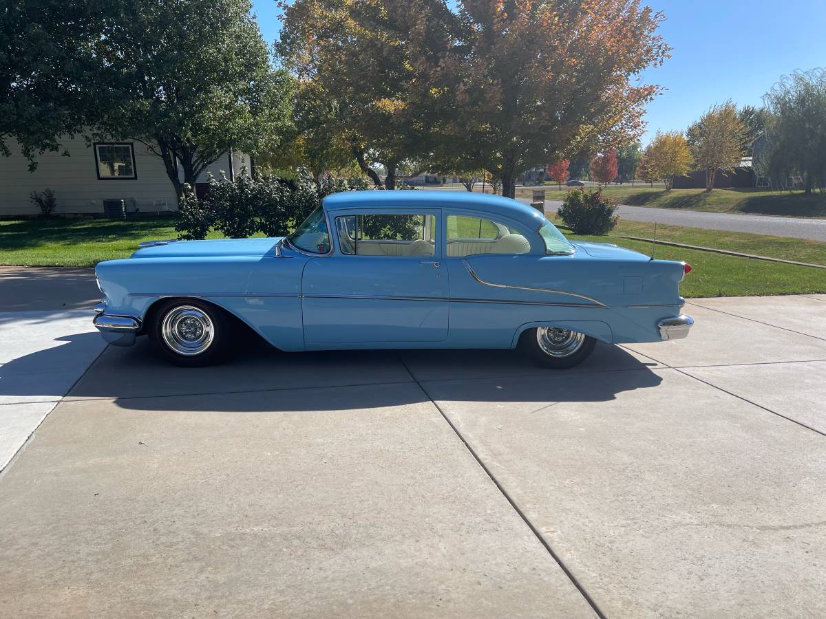 Oldsmobile-88-1955-1