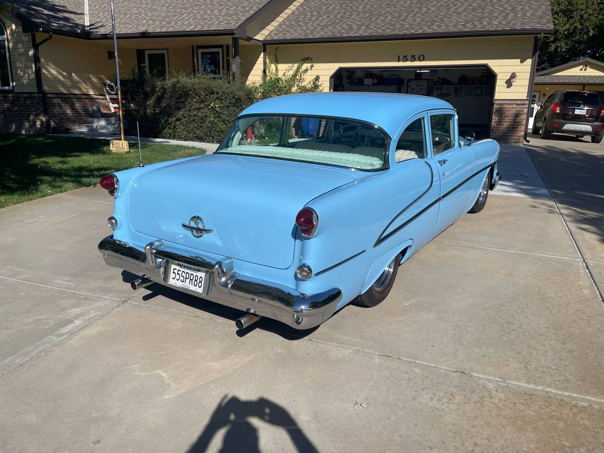 Oldsmobile-88-1955-2