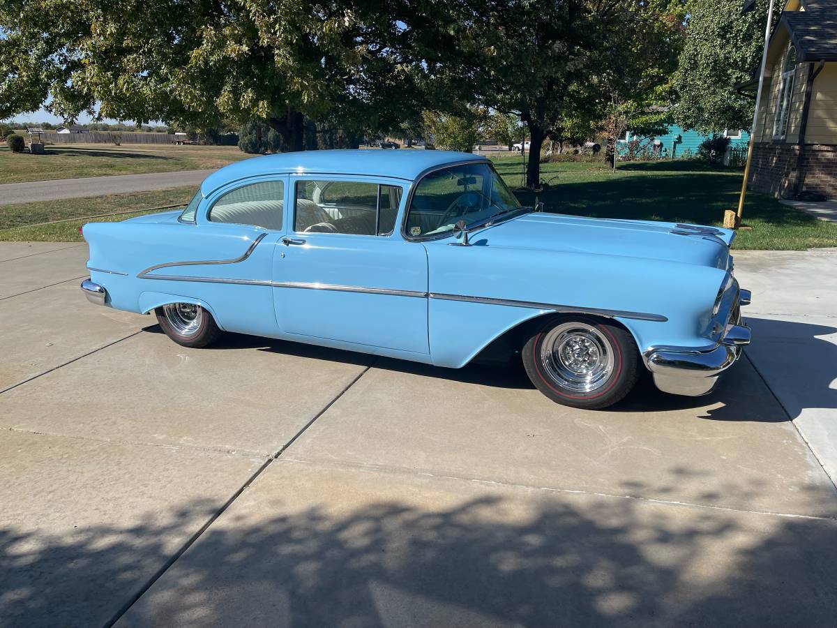 Oldsmobile-88-1955-3