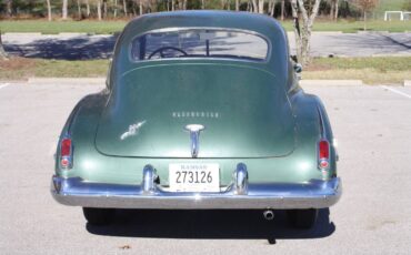 Oldsmobile-88-2-door-club-sedan-1949-10