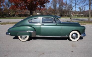 Oldsmobile-88-2-door-club-sedan-1949-19