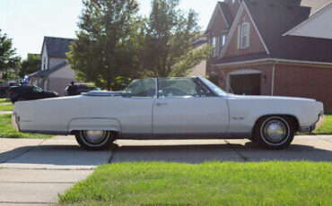 Oldsmobile-98-Cabriolet-1969-8