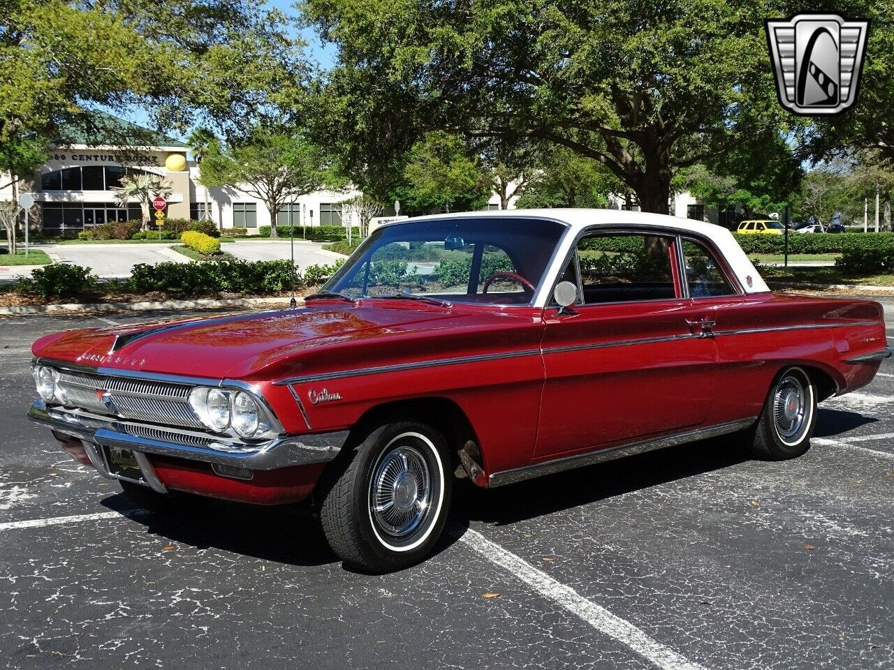 Oldsmobile-Cutlass-1962-3