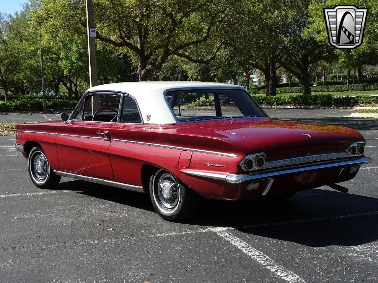 Oldsmobile-Cutlass-1962-5