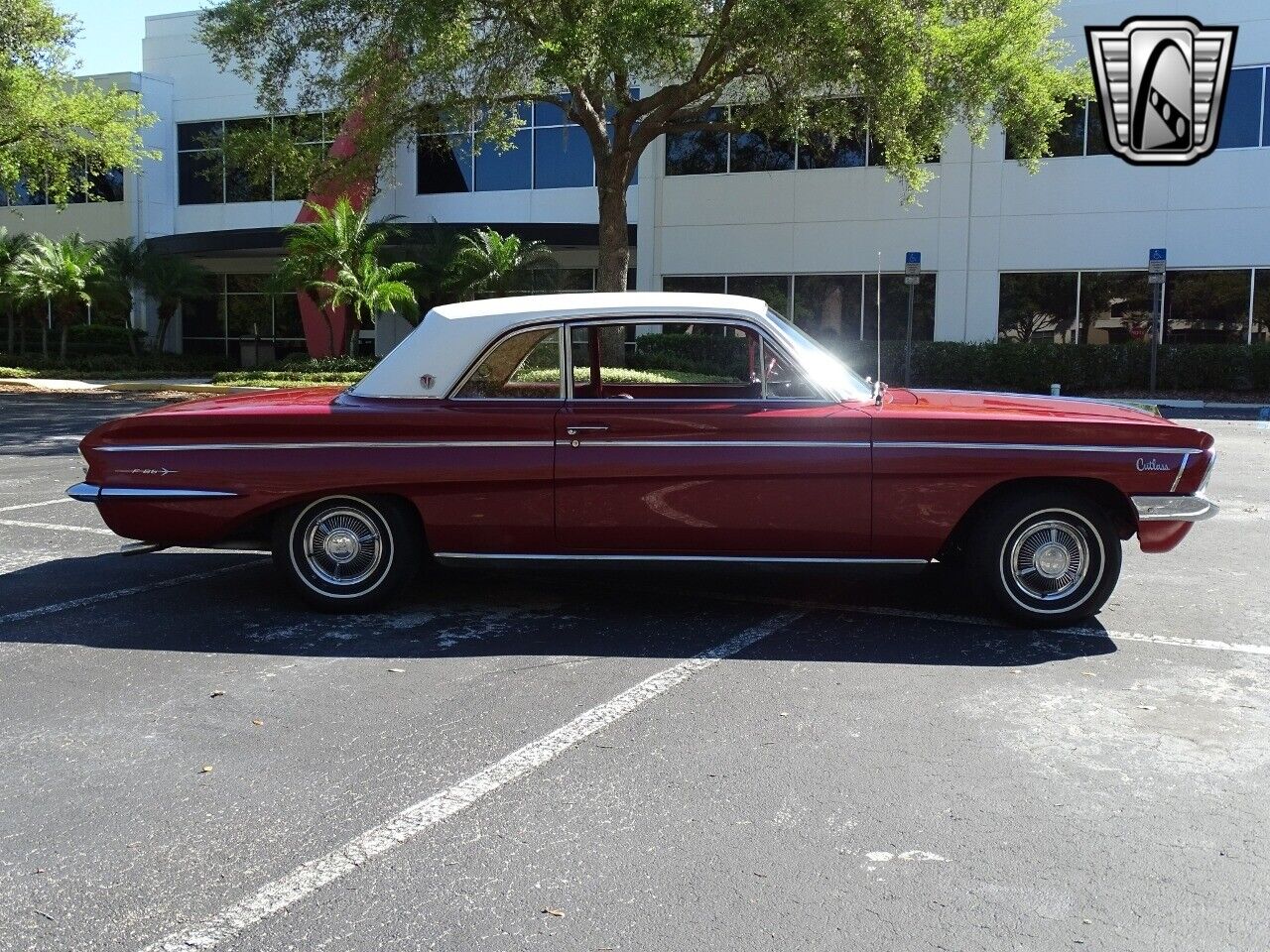 Oldsmobile-Cutlass-1962-8