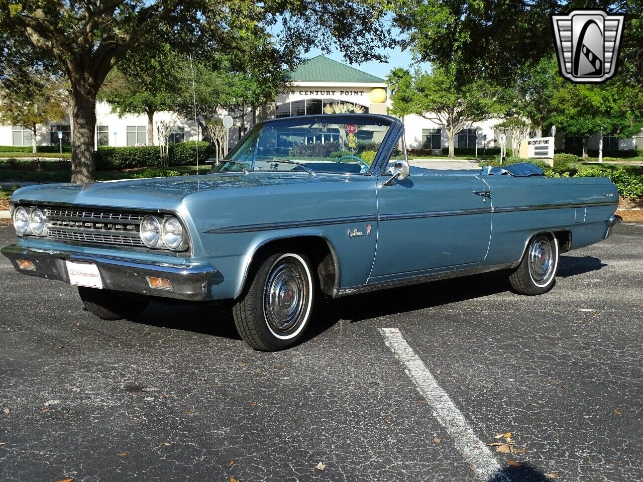 Oldsmobile-Cutlass-1963-3