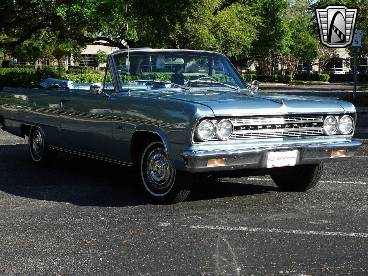 Oldsmobile-Cutlass-1963-9