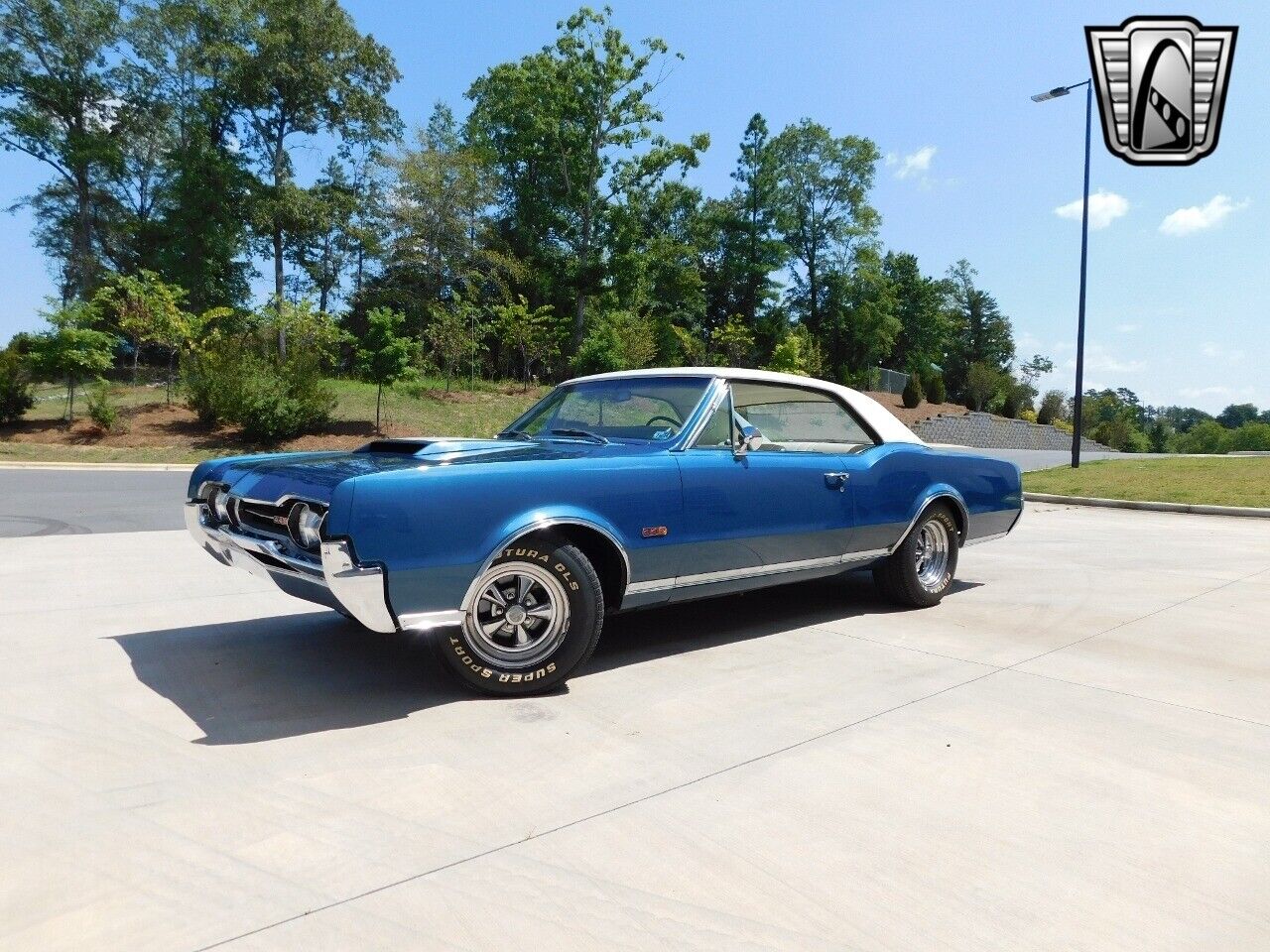 Oldsmobile-Cutlass-1967-2