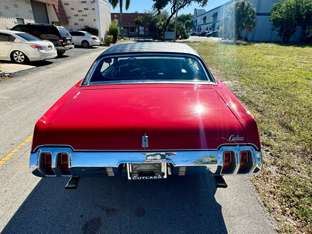 Oldsmobile-Cutlass-1970-3