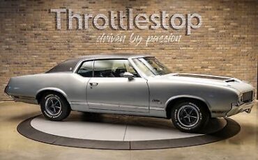 Oldsmobile-Cutlass-1970-4