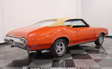 Oldsmobile-Cutlass-1972-11