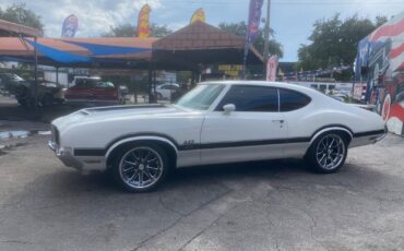 Oldsmobile-Cutlass-1972-16