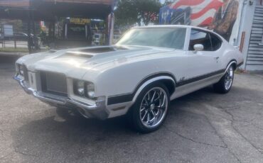 Oldsmobile-Cutlass-1972-18