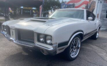 Oldsmobile-Cutlass-1972-20