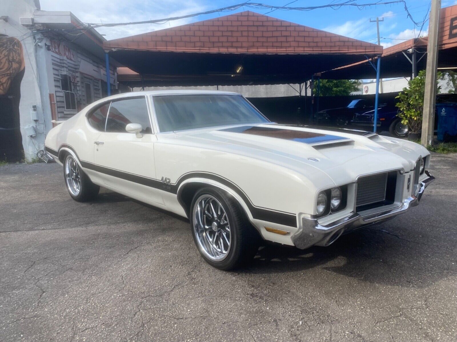 Oldsmobile-Cutlass-1972-8