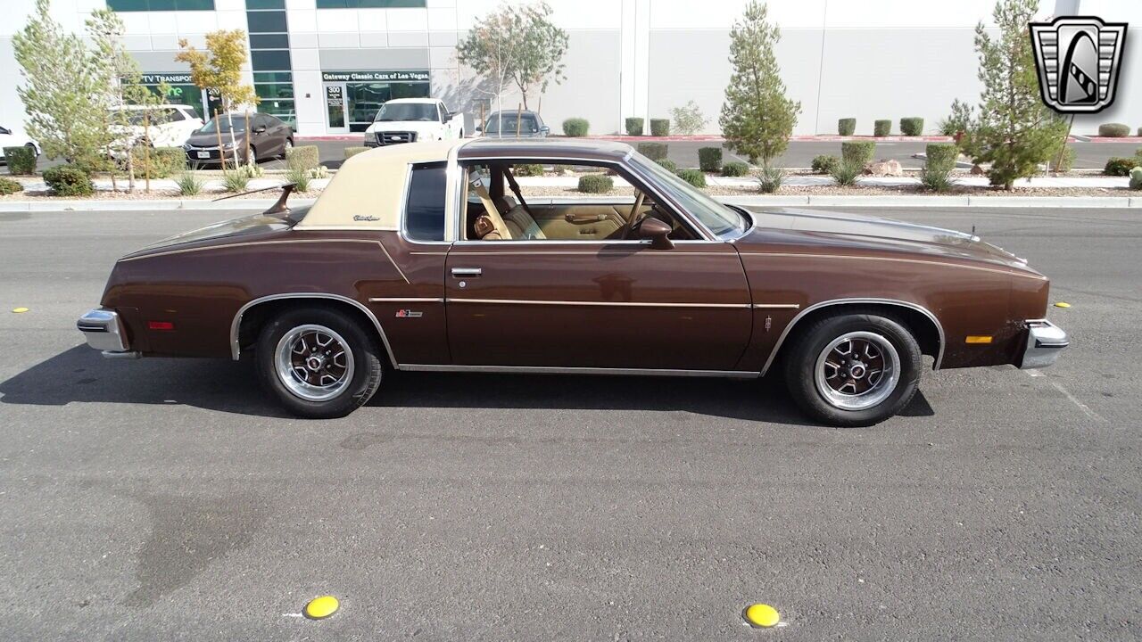 Oldsmobile-Cutlass-1979-6