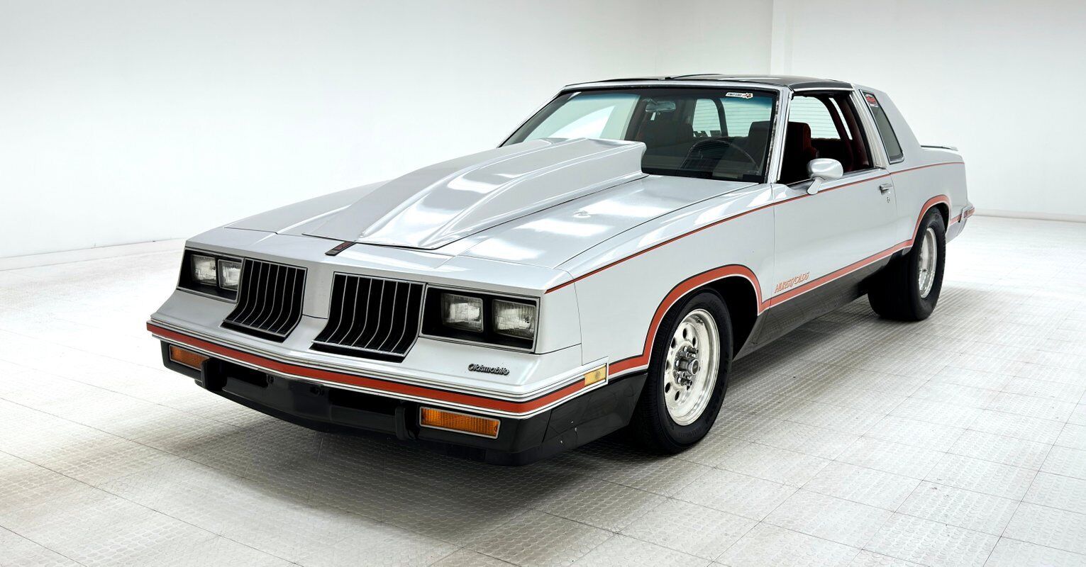 Oldsmobile Cutlass  1984