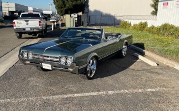 Oldsmobile-Cutlass-Cabriolet-1966-11