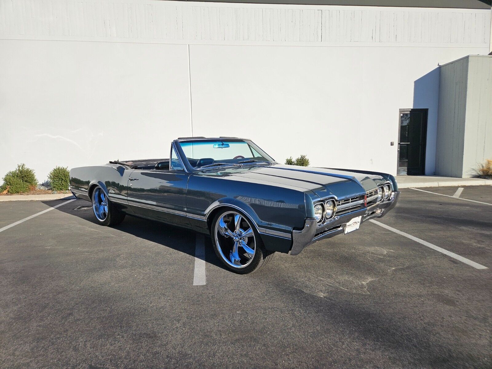 Oldsmobile-Cutlass-Cabriolet-1966-25