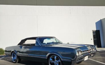 Oldsmobile-Cutlass-Cabriolet-1966-6