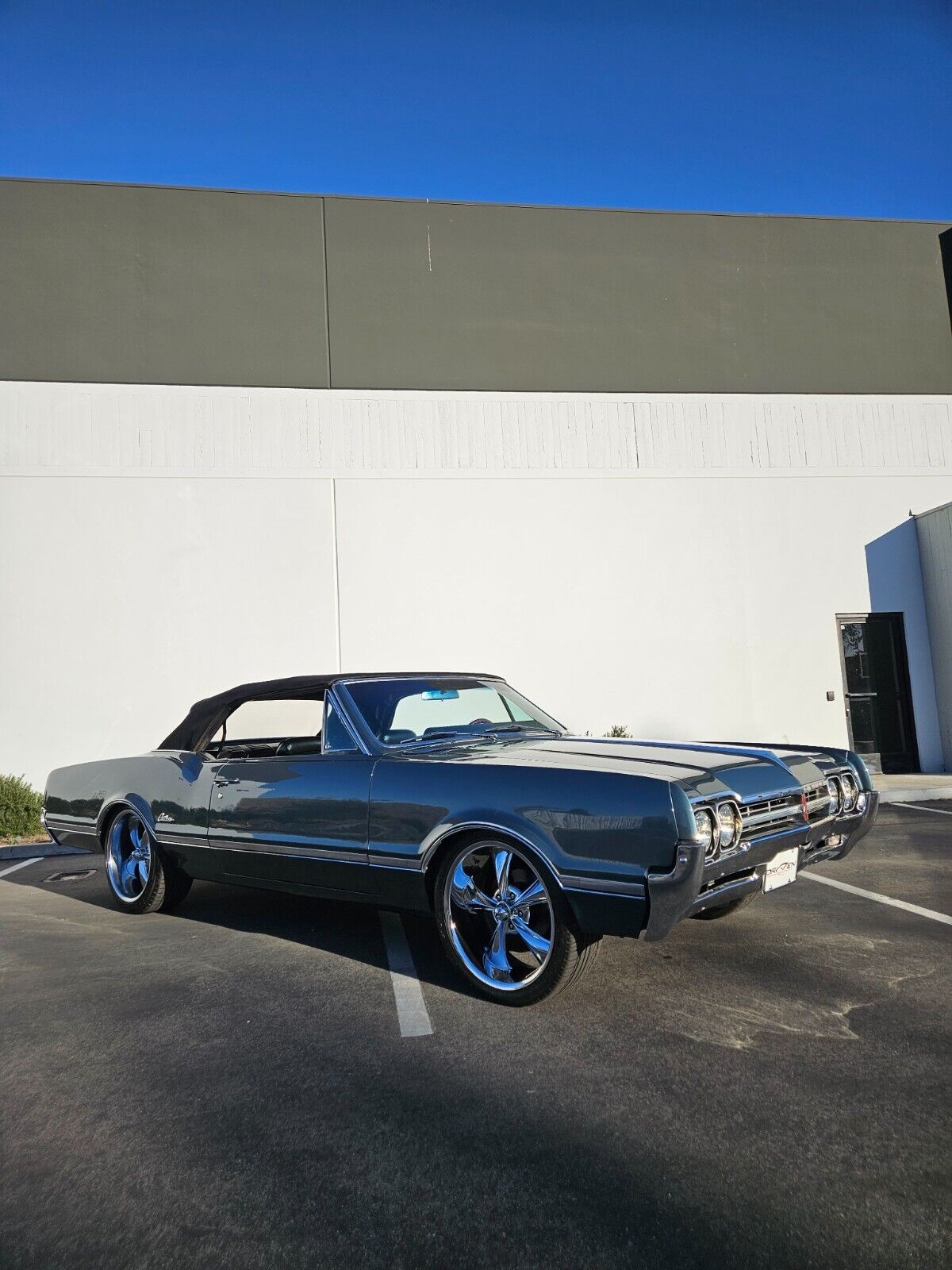 Oldsmobile-Cutlass-Cabriolet-1966-6