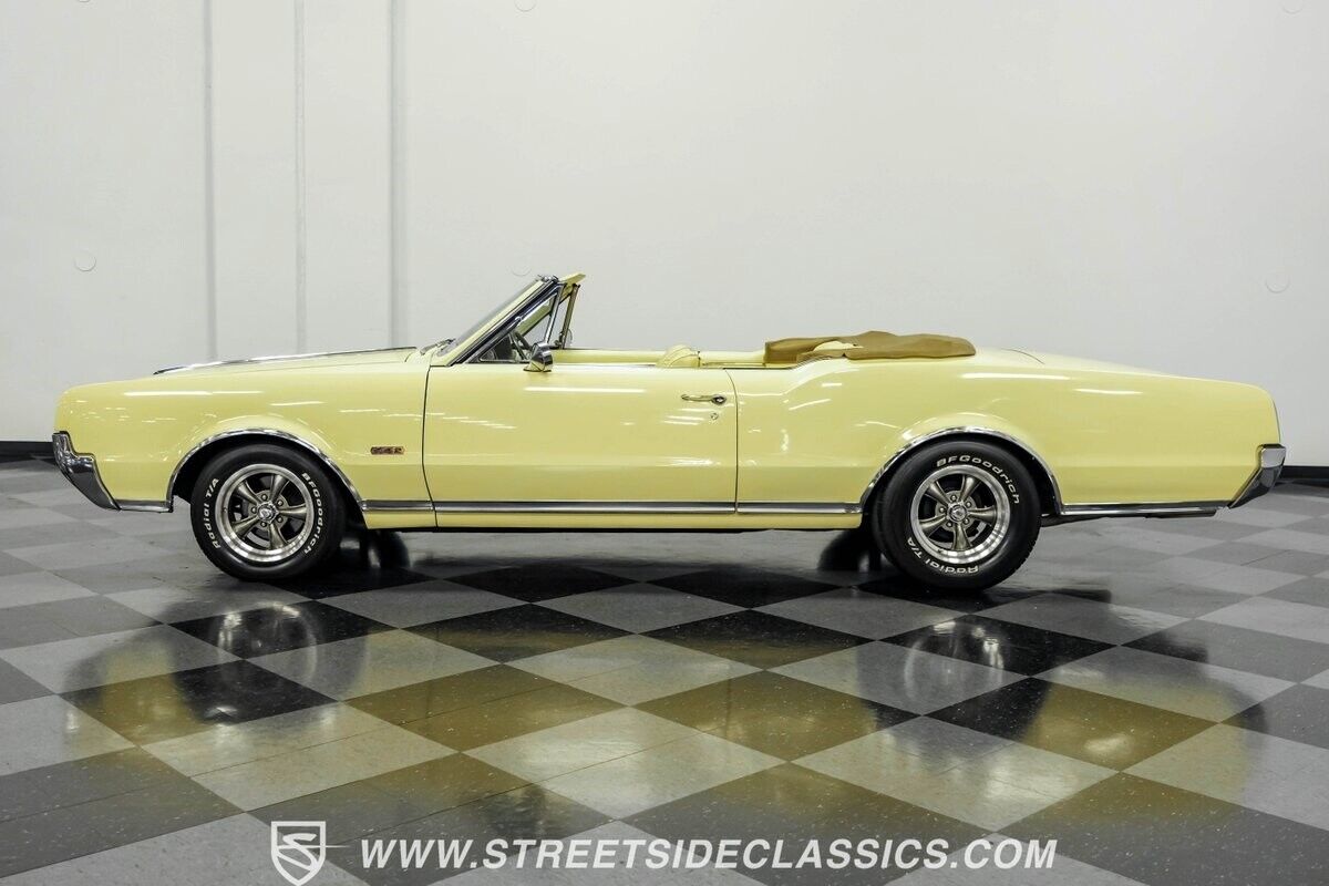 Oldsmobile-Cutlass-Cabriolet-1967-2