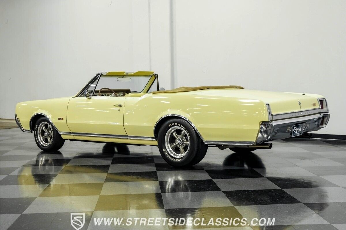 Oldsmobile-Cutlass-Cabriolet-1967-7