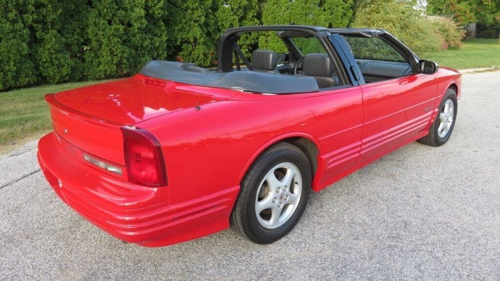 Oldsmobile-Cutlass-Cabriolet-1993-1