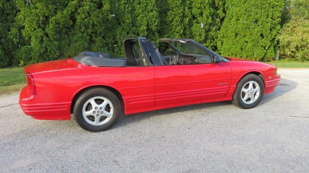 Oldsmobile-Cutlass-Cabriolet-1993-2