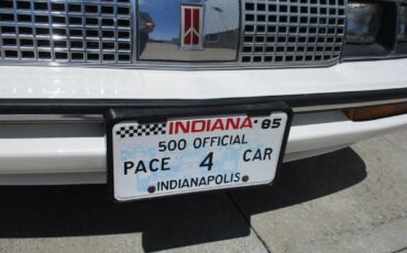 Oldsmobile-Cutlass-Ciera-Indy-500-Festival-Parade-Car-1985-6